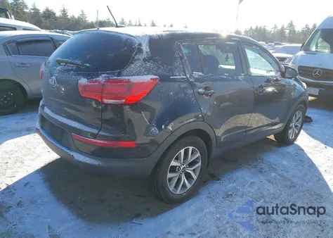 2016 Kia Sportage Lx z USA, uszkodzony, nr VIN KNDPBCACXG7853316